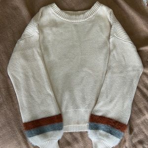 Heartloom Crew Neck sweater size medium